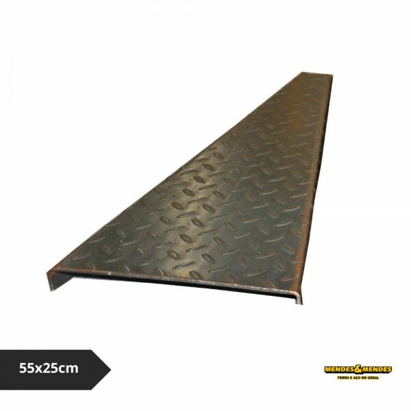 Degrau para Escada Caracol Xadrez 55x25cm Degrau para Escada Caracol Xadrez 55x25cm